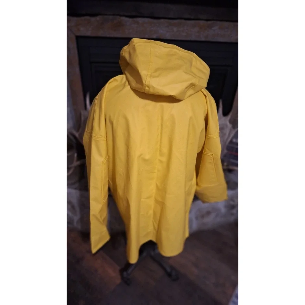 Carhartt men surrey